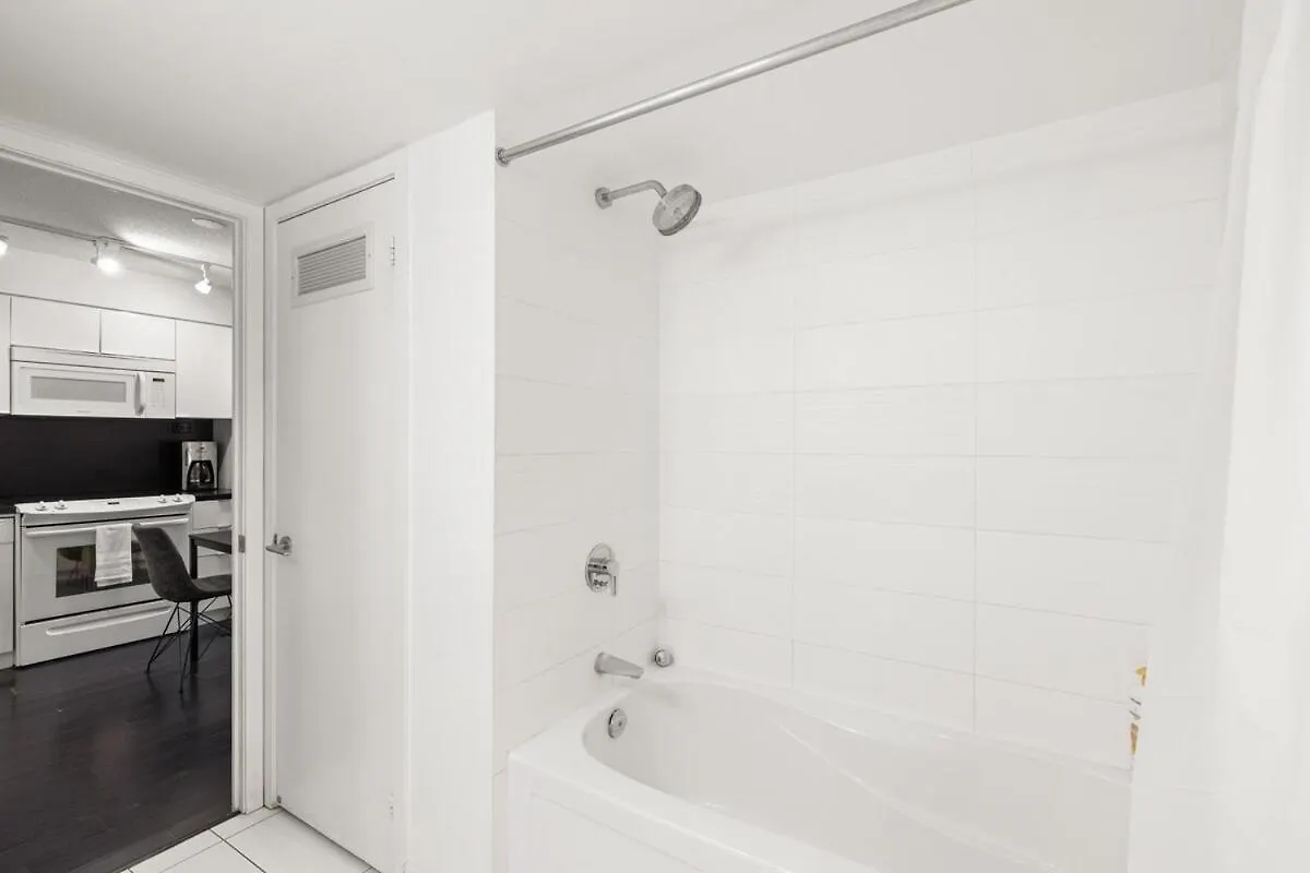 Apartment Modern 1Br King Suite, Central Downtown Toronto