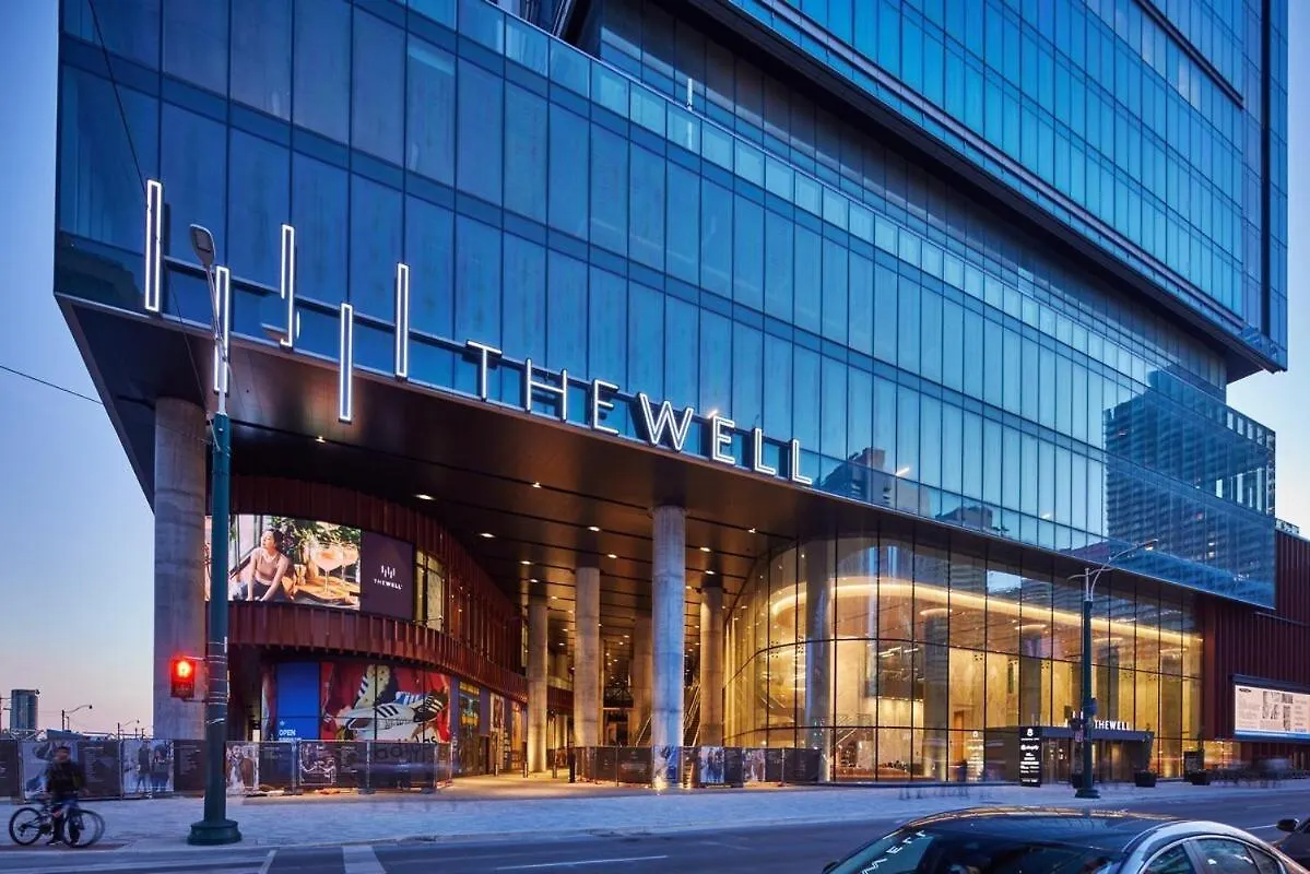Modern 1Br King Suite, Central Downtown Toronto 0*,  Canada